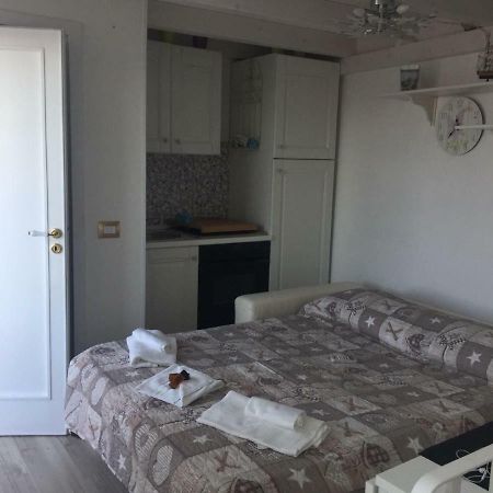 Le Maisonette Полиньяно-а-Маре Экстерьер фото